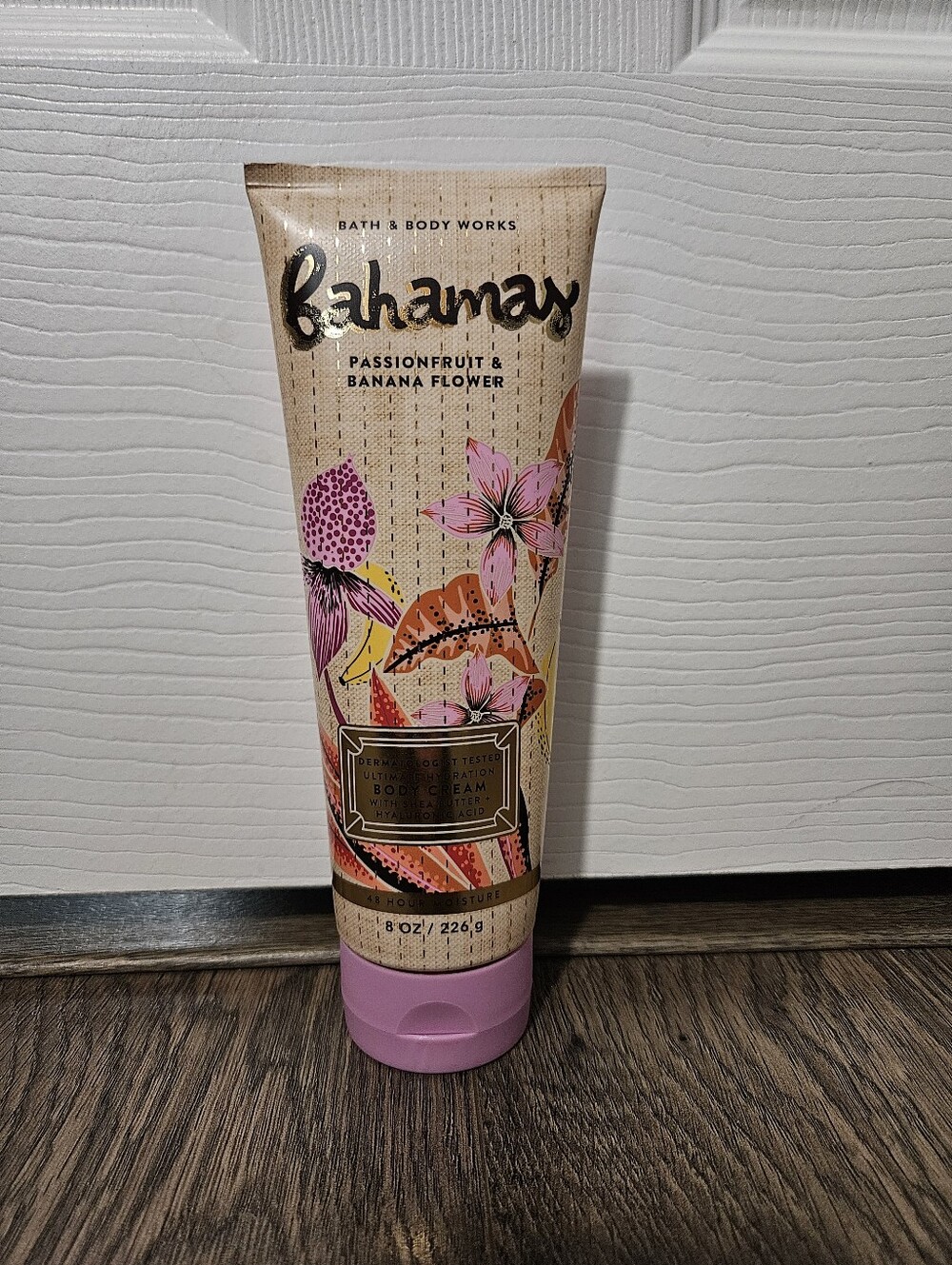 Bath and Body Works Ultimate Hydration Body Cream Bahamas Passionfruit and Banan